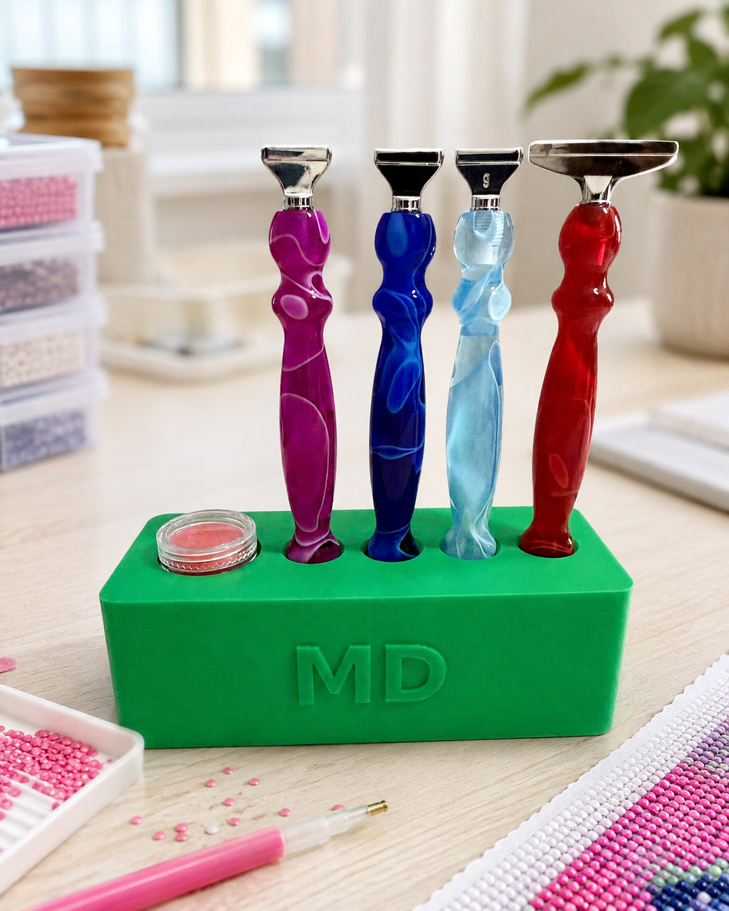 Mindful Diamonds Drill Pen Station — 4 Resin-Pen Sockets + Wax Well