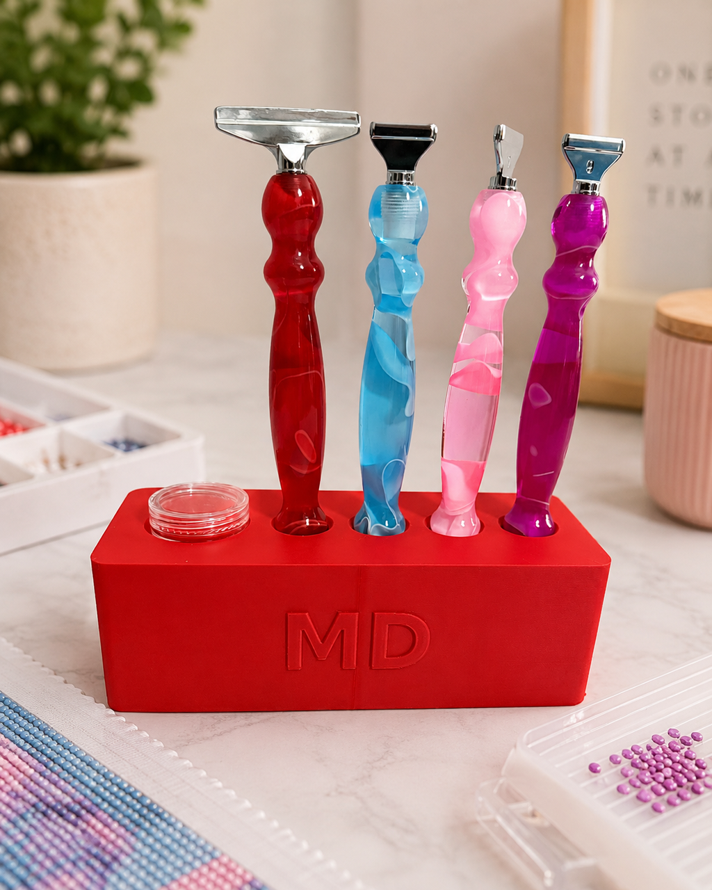 Mindful Diamonds Drill Pen Station — 4 Resin-Pen Sockets + Wax Well
